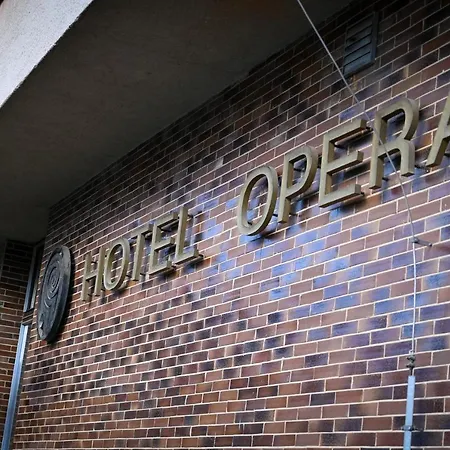 Hotel Opera Jaromerice nad Rokytnou