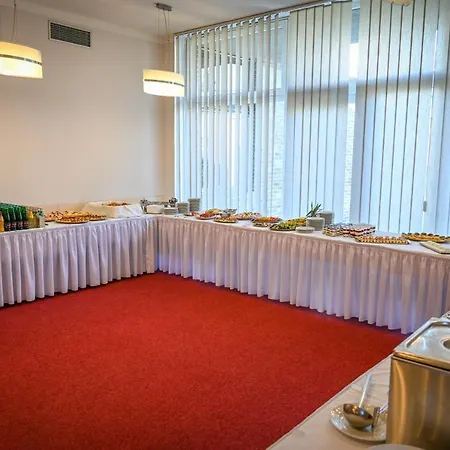Opera 酒店 Jaromerice nad Rokytnou