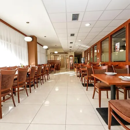 Otel Opera Jaromerice nad Rokytnou