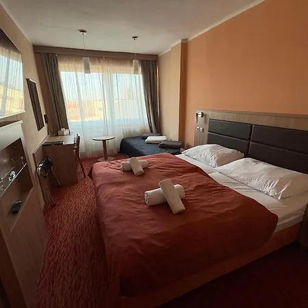 Opera Hotel Jaromerice nad Rokytnou