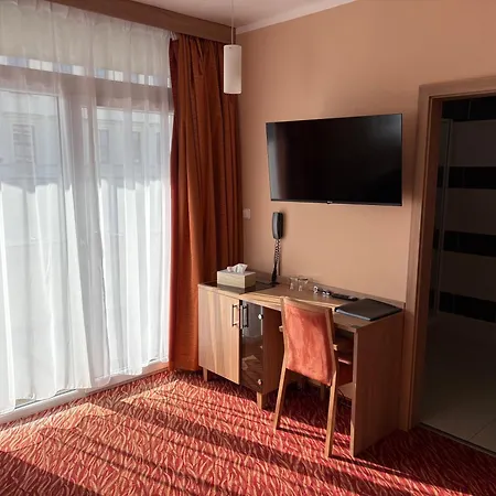 Hotel Opera
