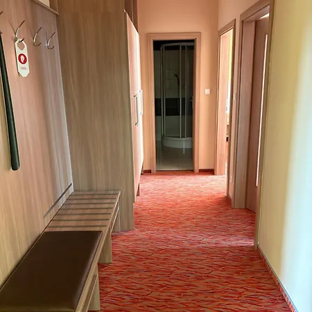 Opera Hotel Jaromerice nad Rokytnou