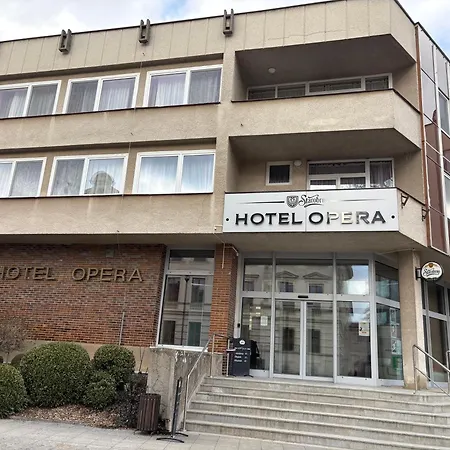 Opera Hotel Jaromerice nad Rokytnou