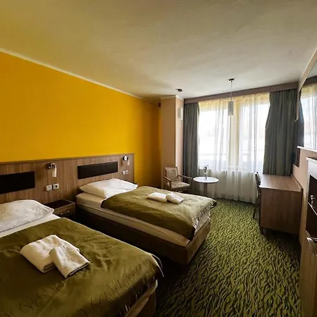 Opera 3* Jaromerice nad Rokytnou