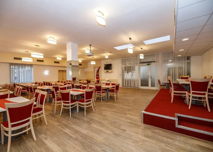 Hotel Opera Jaromerice nad Rokytnou